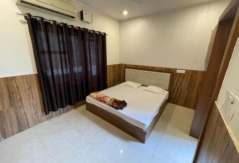 酒店 Oyo 90063 Bishnoi