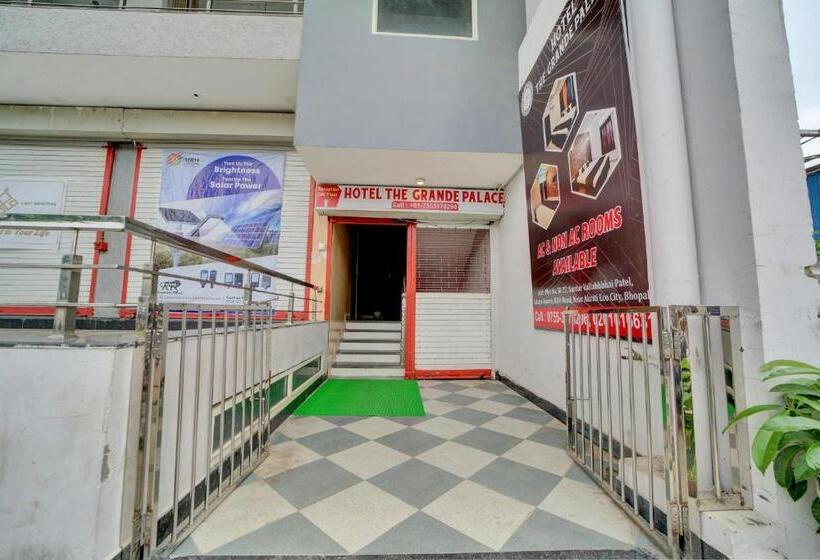 Hotel Oyo 91026 Pearl Inn