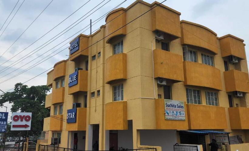 O Pop Hotel Blue Star