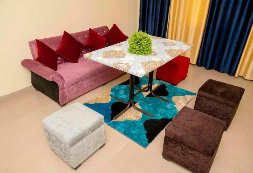 O Pop Hotel Blue Star