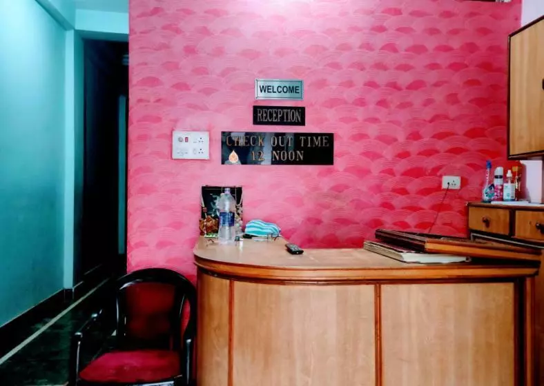 Hotelli Priti Guest House By Wb Inn
