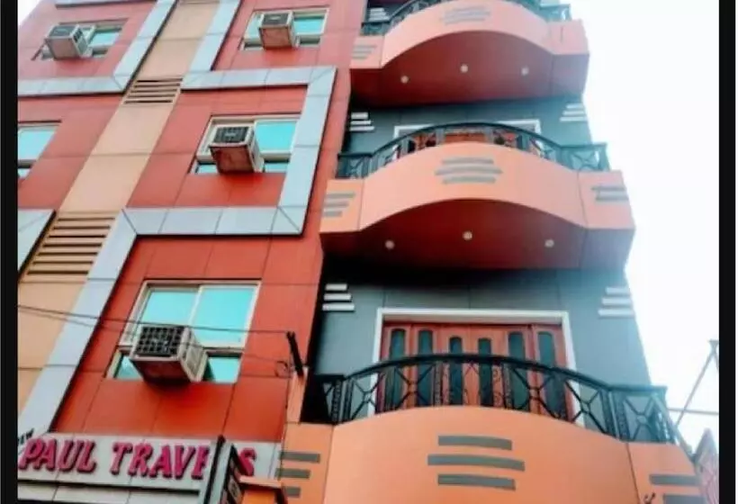Hotelli Priti Guest House By Wb Inn