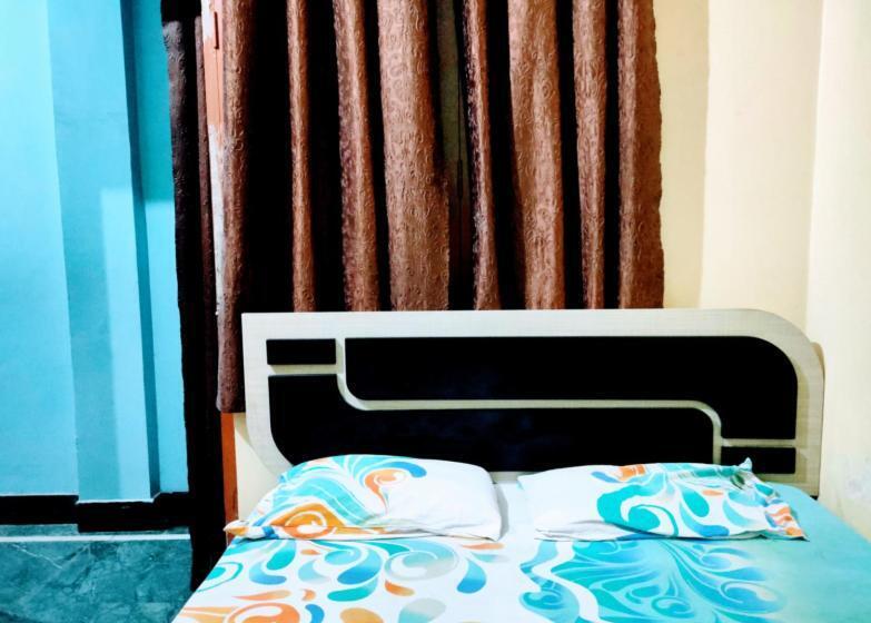 Hotel Priti Guest House By Wb Inn