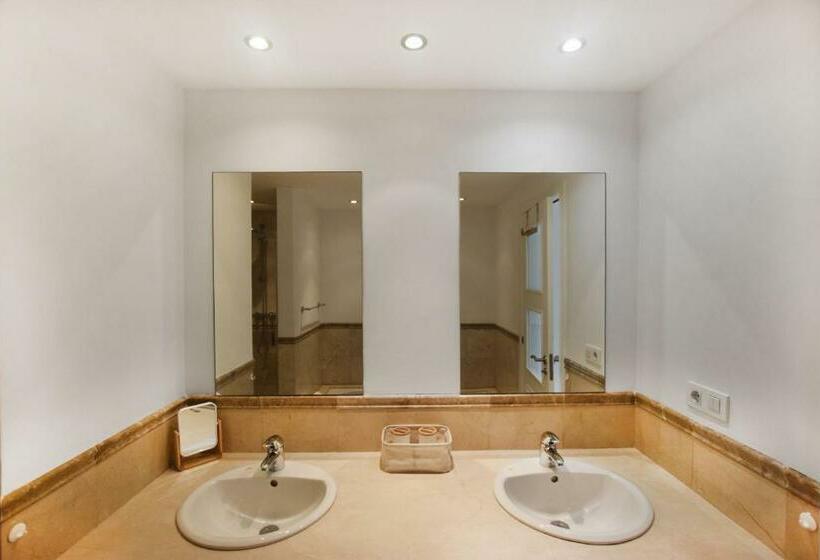 Adjona 1 2 Sea View 1b