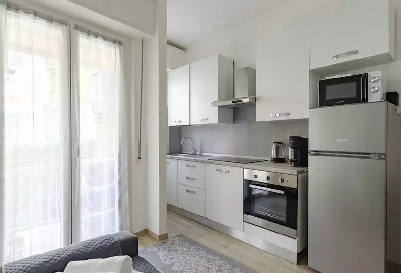 Joivy Banfi Apartment