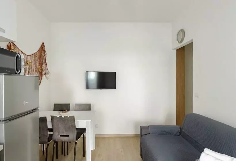 Joivy Banfi Apartment