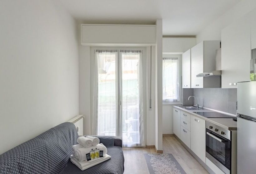 Joivy Banfi Apartment