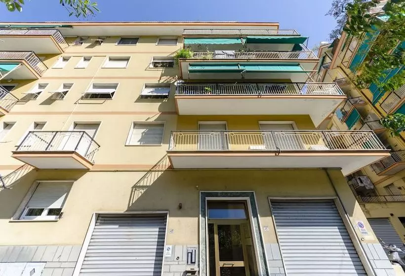 Joivy Banfi Apartment