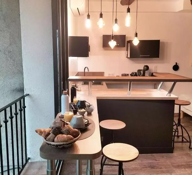 Aamiaismajoitus (B&B) L Essens