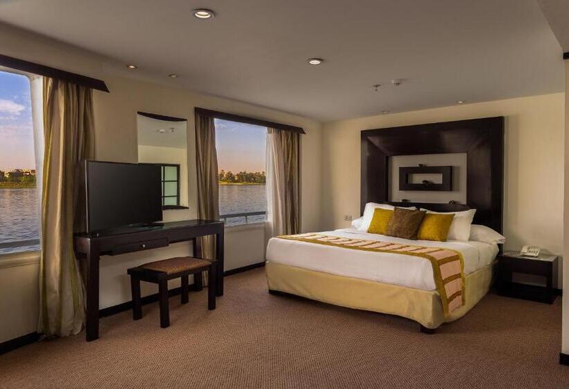 هتل Mövenpick Royal Lily Nile Cruise, Every Monday Four Nights From Luxor, Every Friday Three Nights Fro