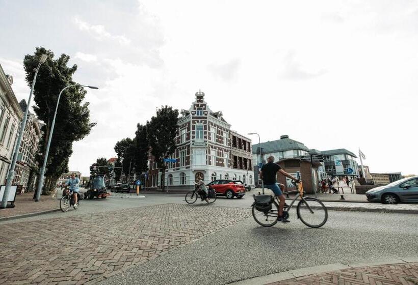 Eclectic Hotel Copper