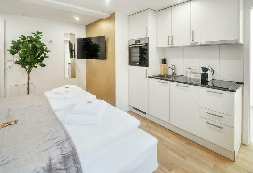 Eh Apartments Saturn