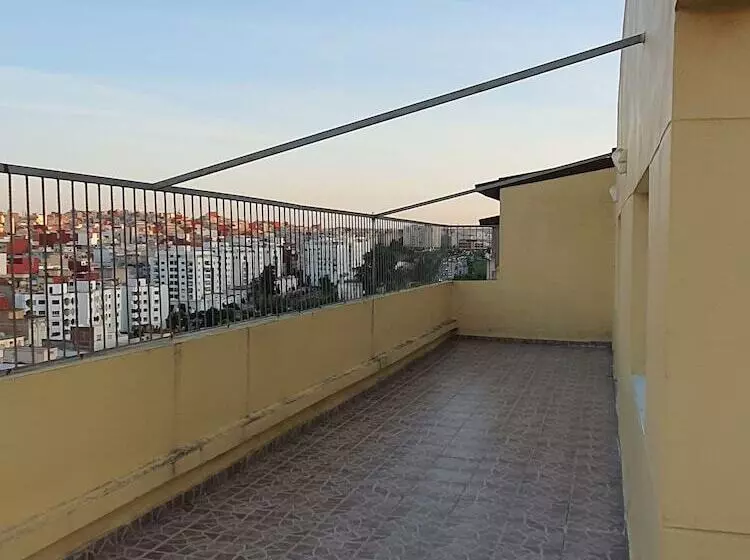 Familiar Luxury Apartment