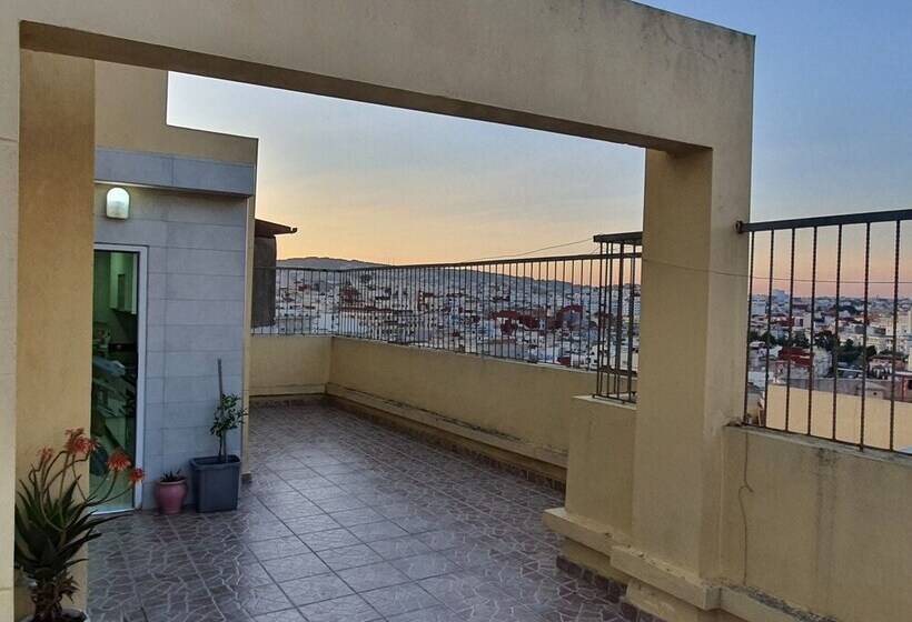 Familiar Luxury Apartment