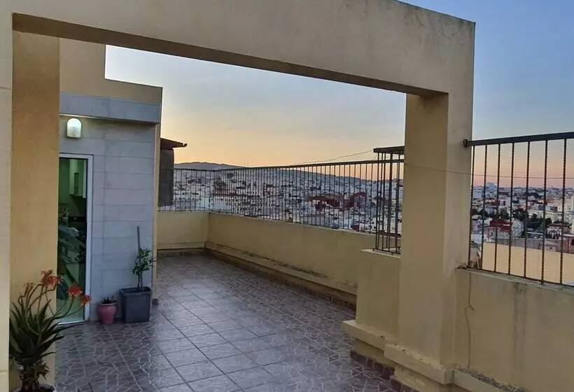 Familiar Luxury Apartment