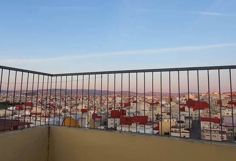 Familiar Luxury Apartment