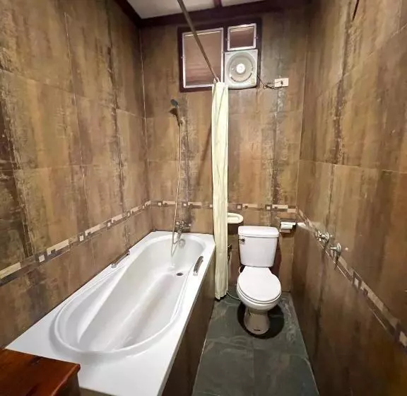 هتل Siridel Luang Prabang