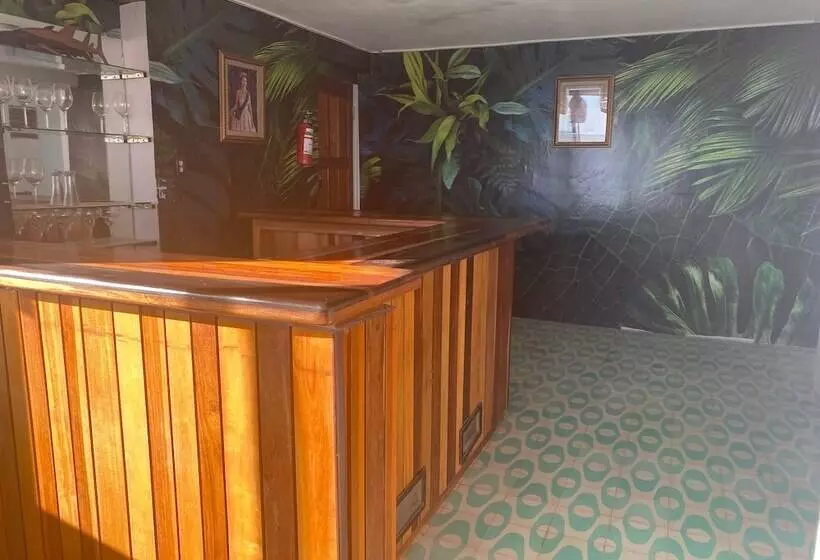 پانسیون Martin