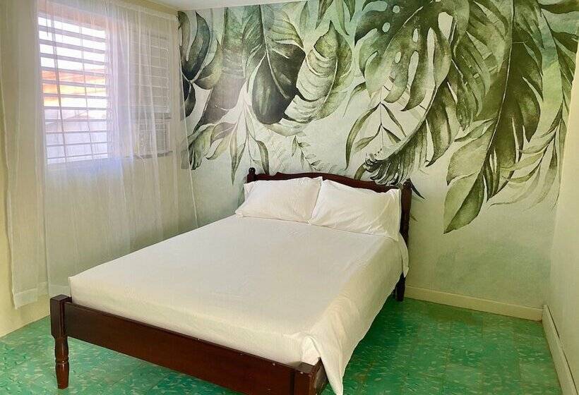 پانسیون Martin