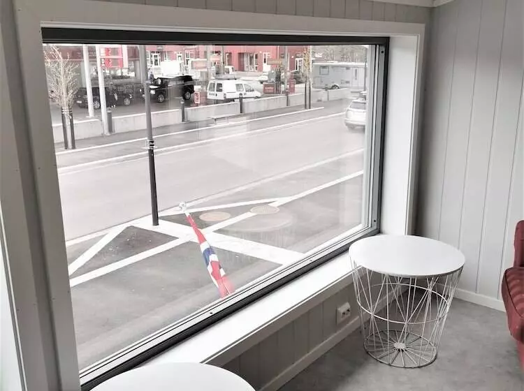 Retkeilymaja Lofoten Overnatting   Leknes