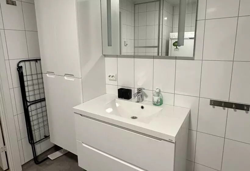 Retkeilymaja Lofoten Overnatting   Leknes