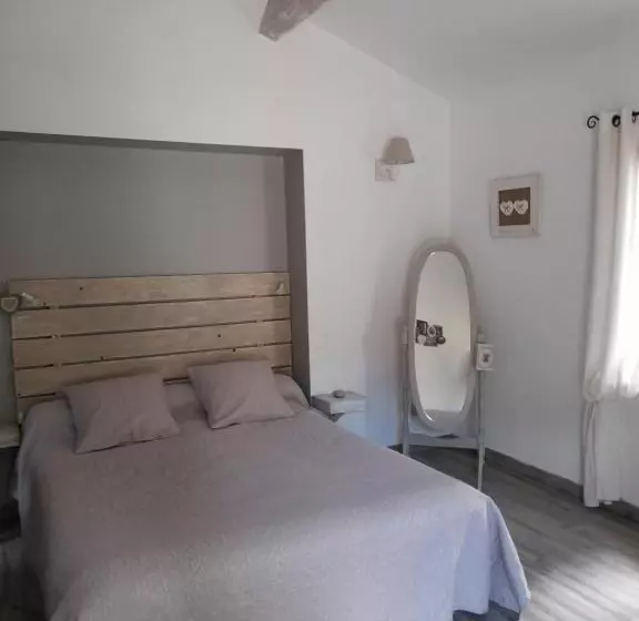 Aamiaismajoitus (B&B) Chambre D Hôte Cuisine équipée