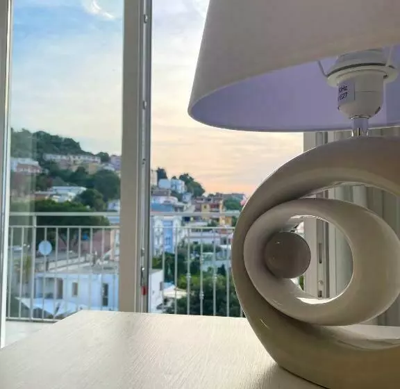 تختخواب و صبحانه Quasi In Porto