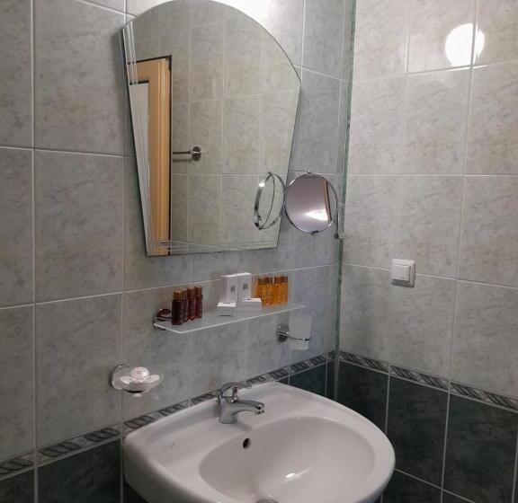 בית מלון כפרי аурелия бей