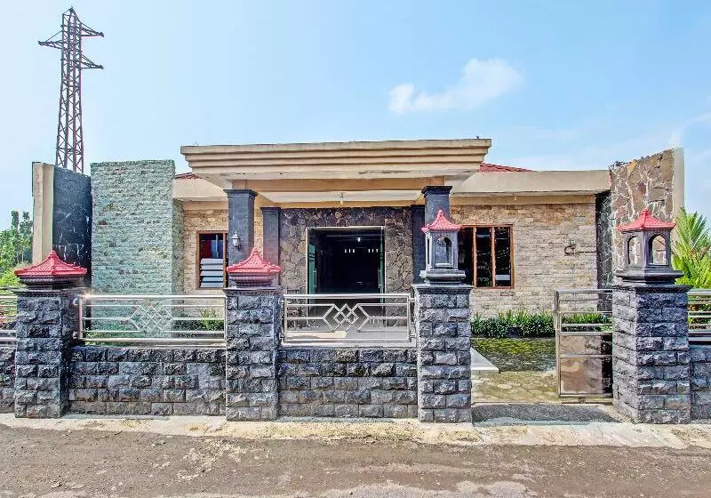 Hotel Oyo 91353 Surya Andesa