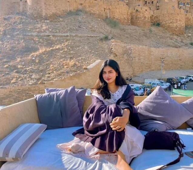 فندق Road Side Guest House