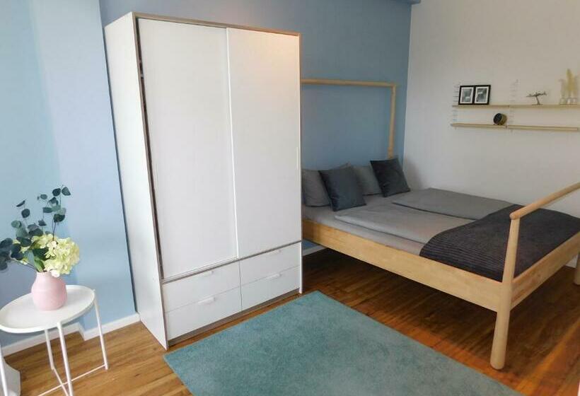 Boardinghouse By Sunton