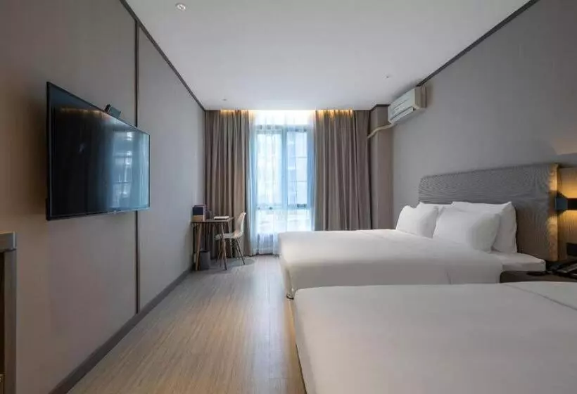 Hanting Hotel Xiamen Wenzao Metro Station