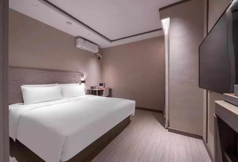 Hanting Hotel Xiamen Wenzao Metro Station