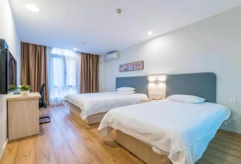 Hanting Hotel Xiamen Wenzao Metro Station