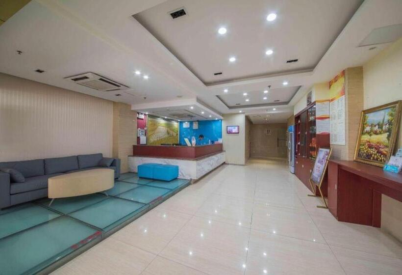 Hanting Hotel Xiamen Wenzao Metro Station