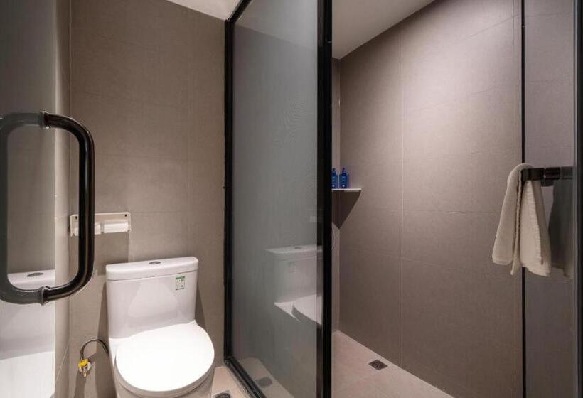 Hanting Hotel Xiamen Wenzao Metro Station