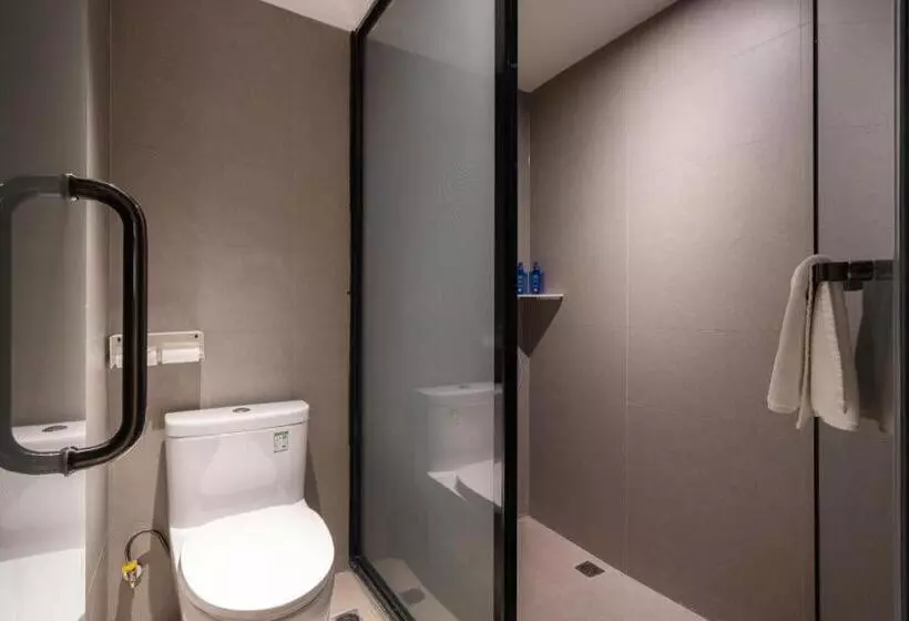 Hanting Hotel Xiamen Wenzao Metro Station