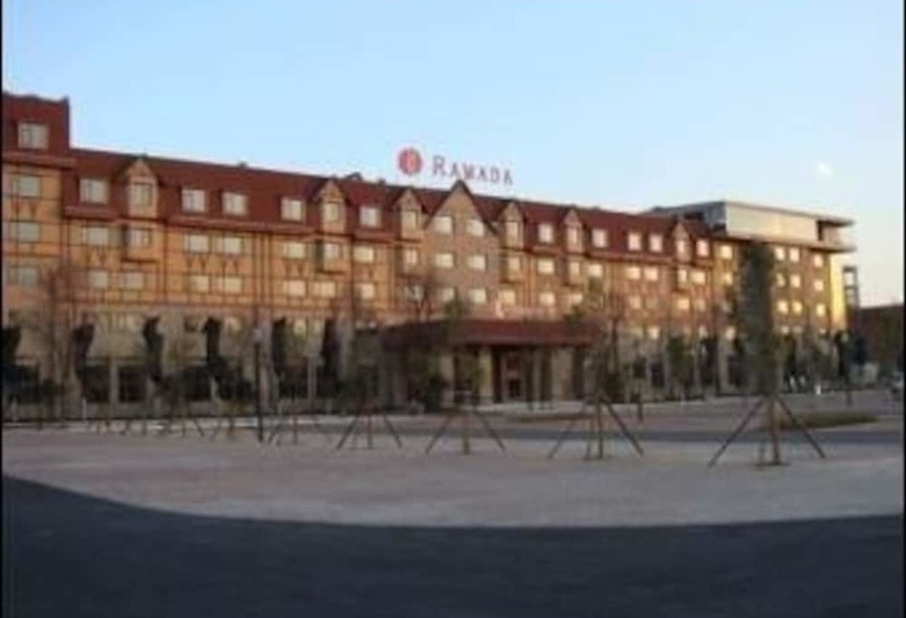Hotel Ramada Kunming North