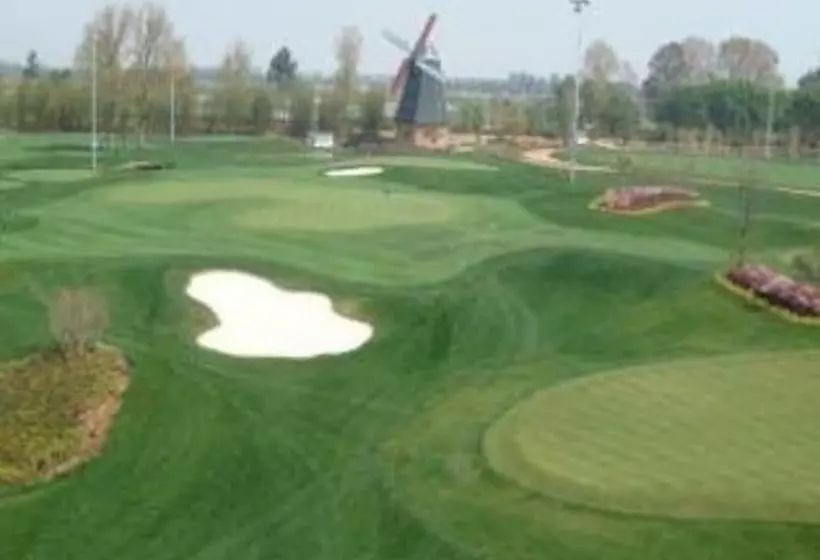 酒店 Ramada Kunming North