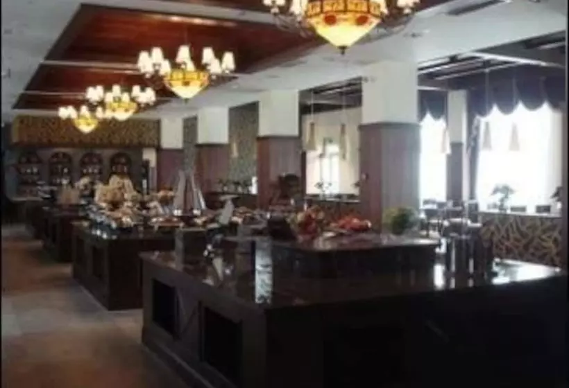 酒店 Ramada Kunming North