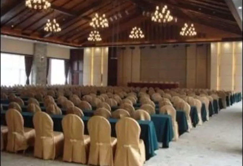 酒店 Ramada Kunming North