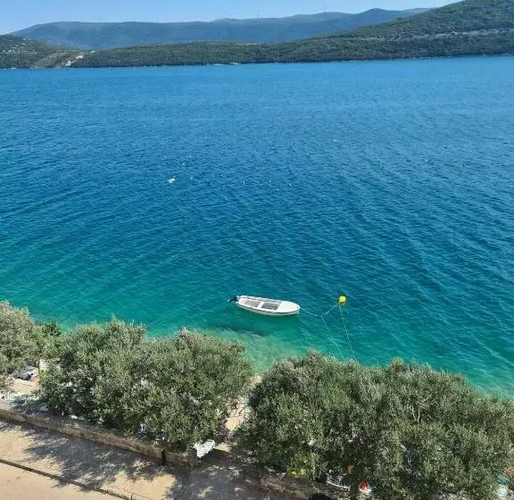 تختخواب و صبحانه Villa Ancora