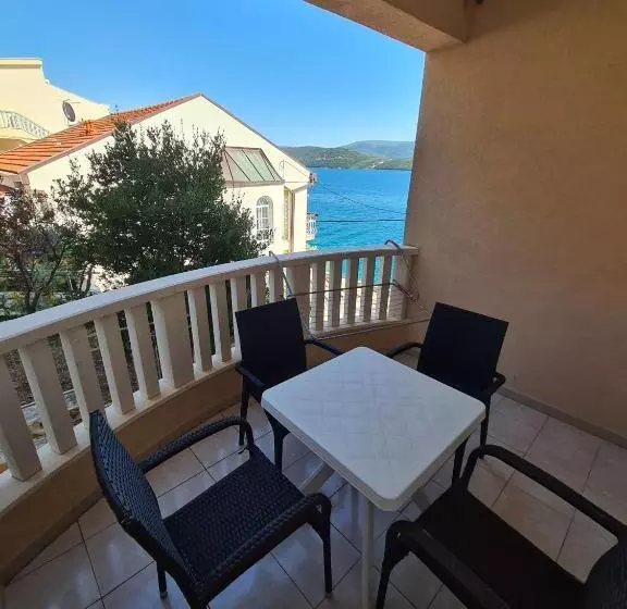 تختخواب و صبحانه Villa Ancora