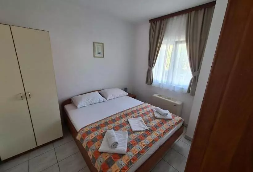 تختخواب و صبحانه Villa Ancora