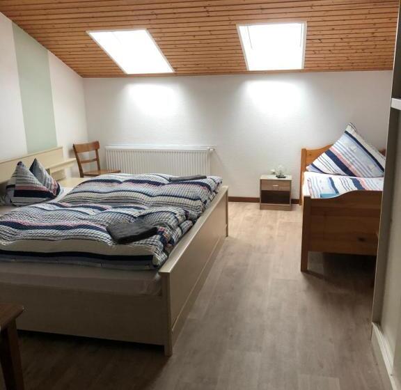 ペンション Birkengaststätte