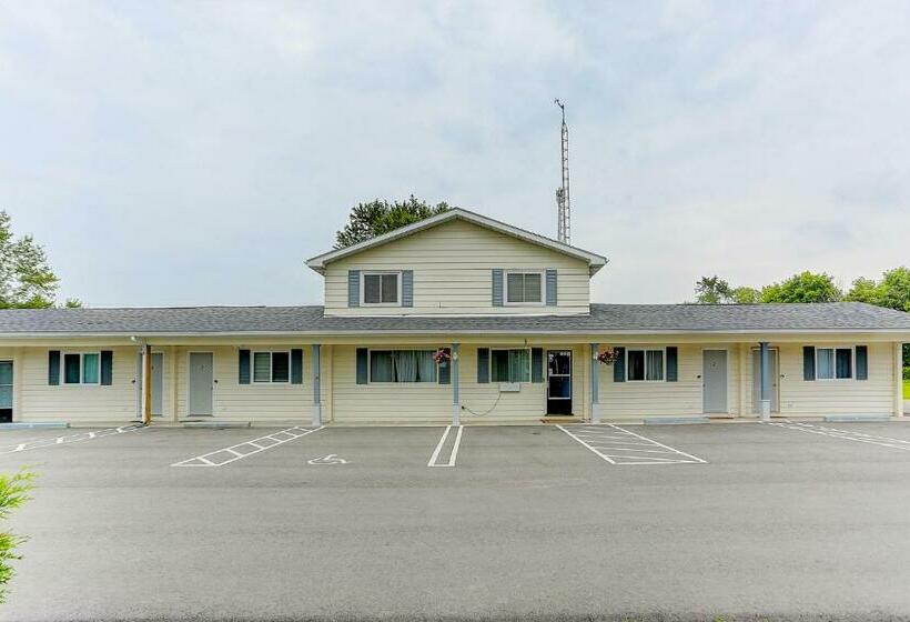 Stone Fountain Motel