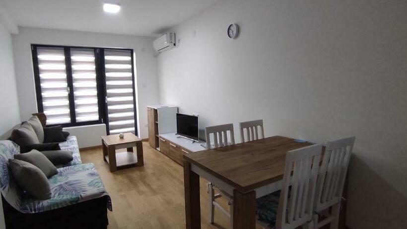 Lane Apartman Sokobanja
