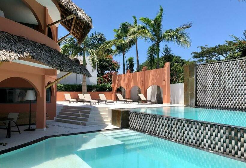 Hotel New Nautilus Lodge