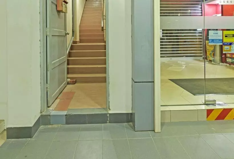 ホテル Oyo 90544 M&h