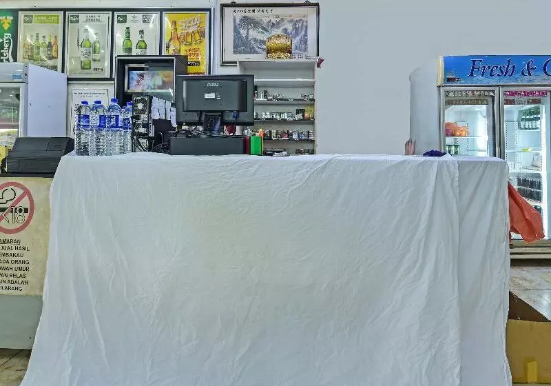 ホテル Oyo 90544 M&h